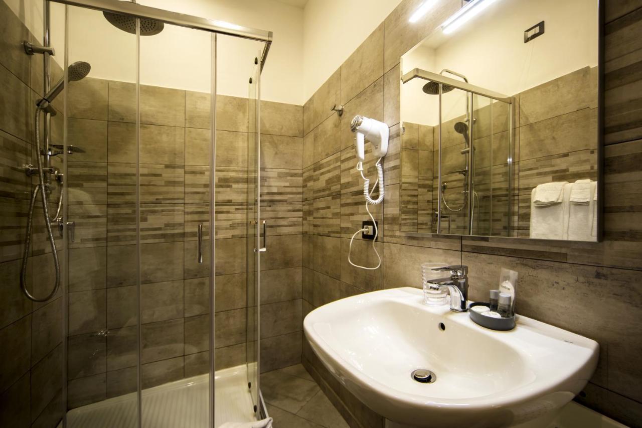 רומא Residenza Tupini, S.Pietro Suites מראה חיצוני תמונה