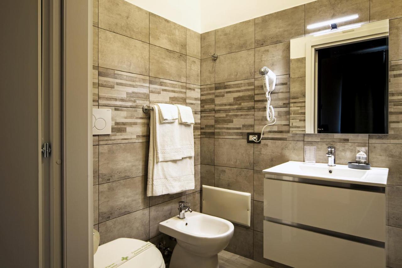 רומא Residenza Tupini, S.Pietro Suites מראה חיצוני תמונה