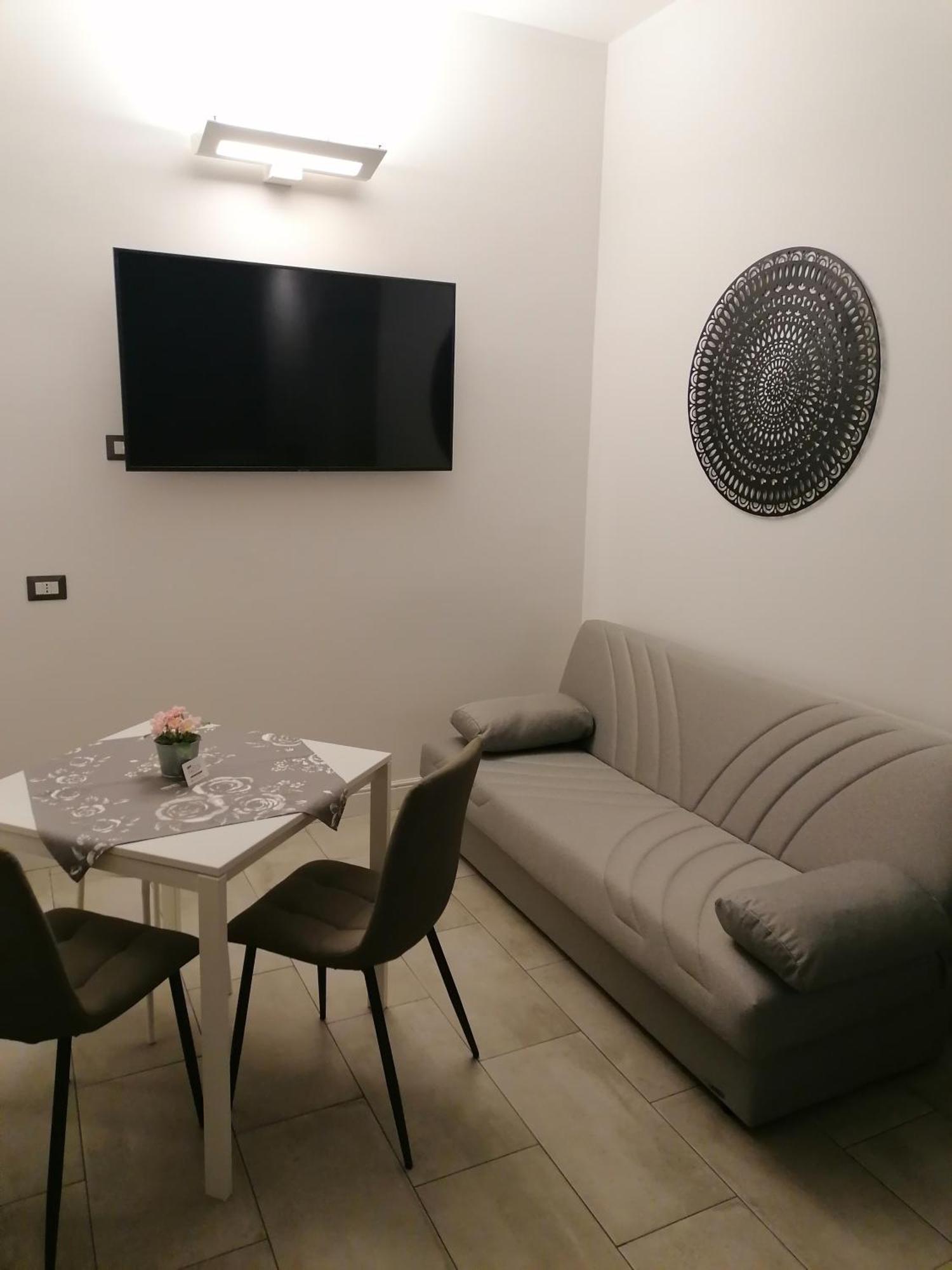 רומא Residenza Tupini, S.Pietro Suites חדר תמונה